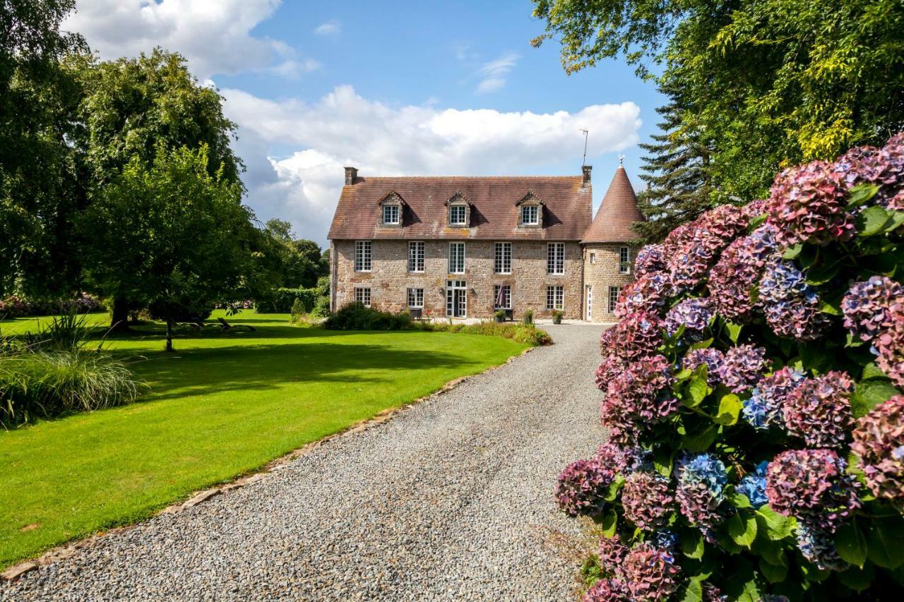 Manoir De La Porte Sainte-Pience Exterior photo